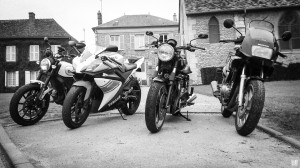 4 motos, 4 styles, 4 copains...    